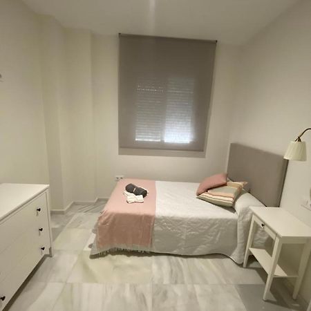 Precioso Apartamento 3 habitaciones. SUPERCOMODO Lora del Río Exterior foto