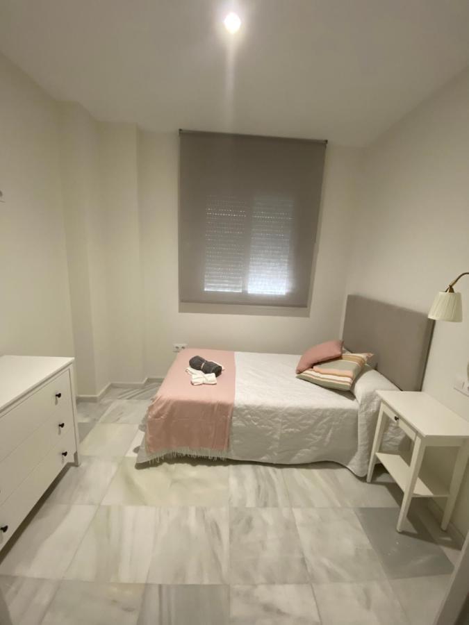 Precioso Apartamento 3 habitaciones. SUPERCOMODO Lora del Río Exterior foto